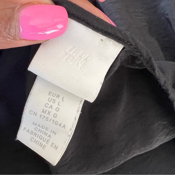 H&M TIERED BOXY HOBO DRESS BALLON SLEEVES SIZE WOMEN’s Large - Picture 7 of 8